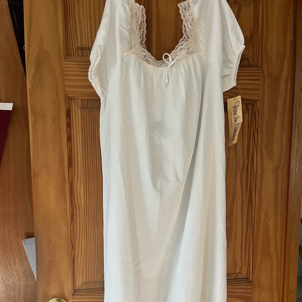 Nightgown
